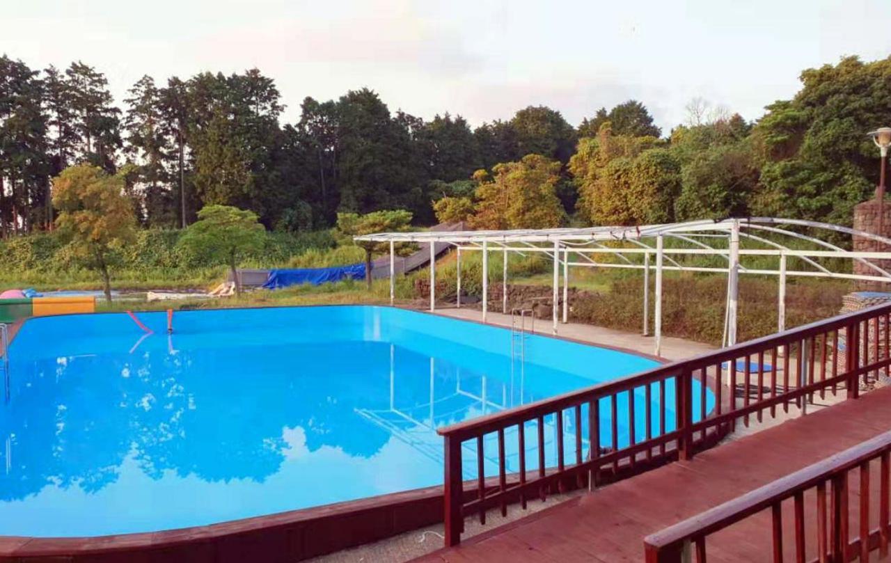 Arbon Youth Hostel & Resort Jeju Buitenkant foto